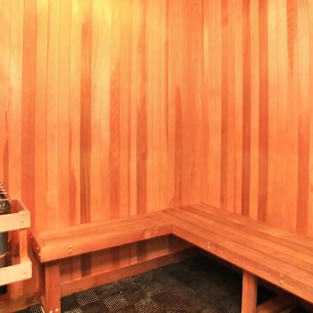 Holiday In La - 1Br With Free Parking, Laundry, Pool Los Angeles Kültér fotó